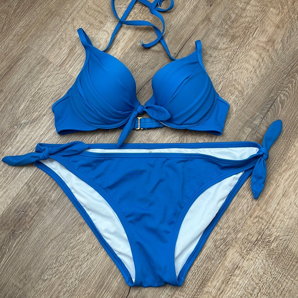VS Bikini